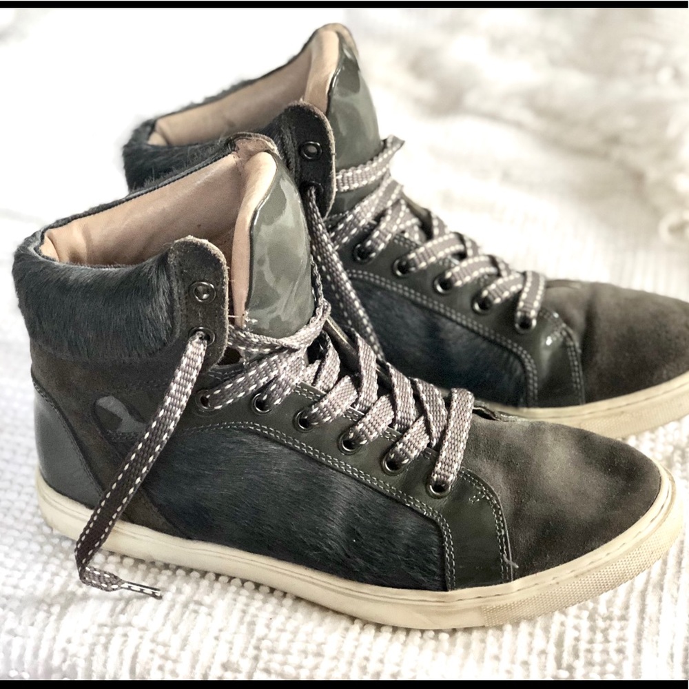 BAIRD Designer High Top Sneaker - Picture 6 of 7
